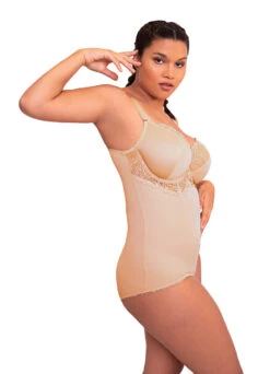 Body Mit Bügel "Gala" | Skin -Miracle Woman Verkäufe Gala skin Shop Nuri DSC07362 ShopBa1f8qHGDTqVQ 1280x1280