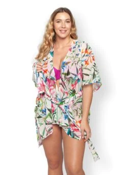 Strandcape "Amalfi" | Weiß-bunt -Miracle Woman Verkäufe Miracle Woman Amalfi Cape front minxxpeb2zCt9k5b 1280x1280