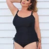 Tankini Top Mit Bügeln "Swim" | Schwarz 2 Tankini Top Mit Bügeln "Swim" | Schwarz -Miracle Woman Verkäufe Tankini schwarz Image Ellwanger Shop min 1280x1280