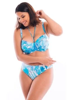 Bandeau Bikinitop "Leaves" | Türkis 18 Bandeau Bikinitop "Leaves" | Türkis -Miracle Woman Verkäufe leaves bandeau bikini 5 1280x1280